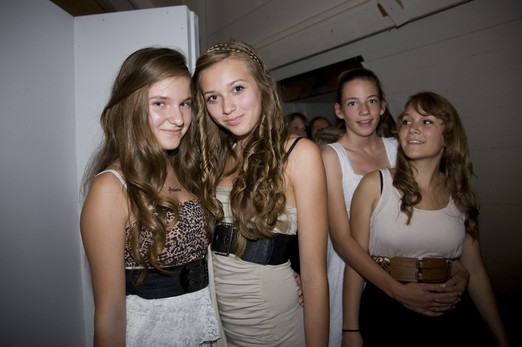 «Designed by Kreuzfeld 4»